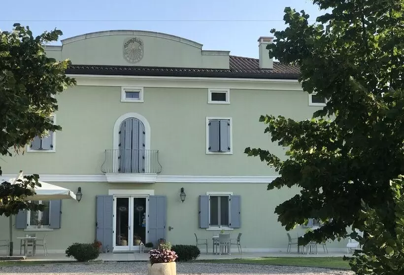 ホテル Villa Pepoli