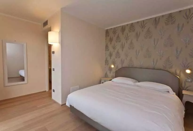 ホテル Villa Pepoli