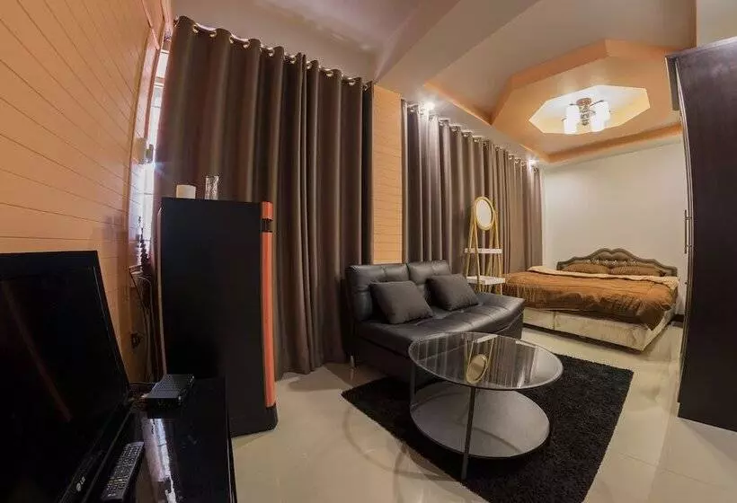 Maximum Luxury Apartment