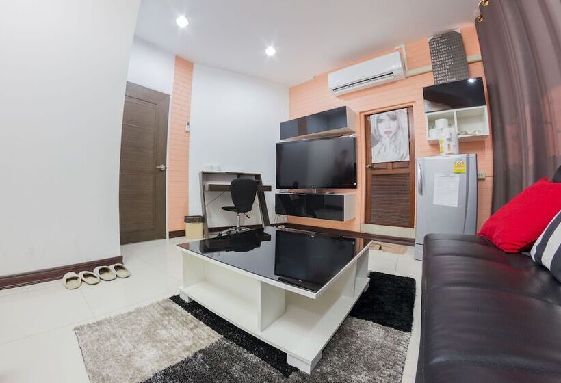 Maximum Luxury Apartment