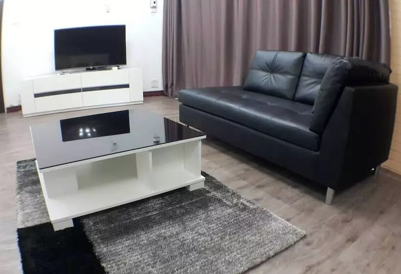 Maximum Luxury Apartment