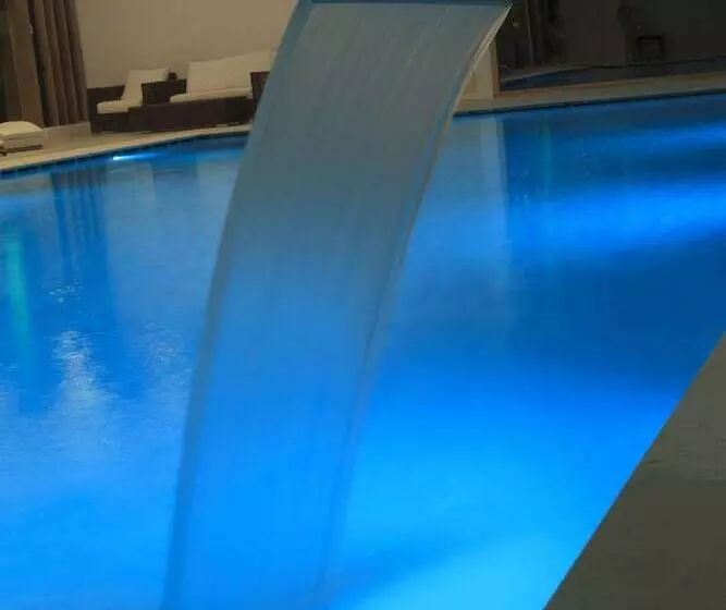 Hotelli Forest Retreat&spa