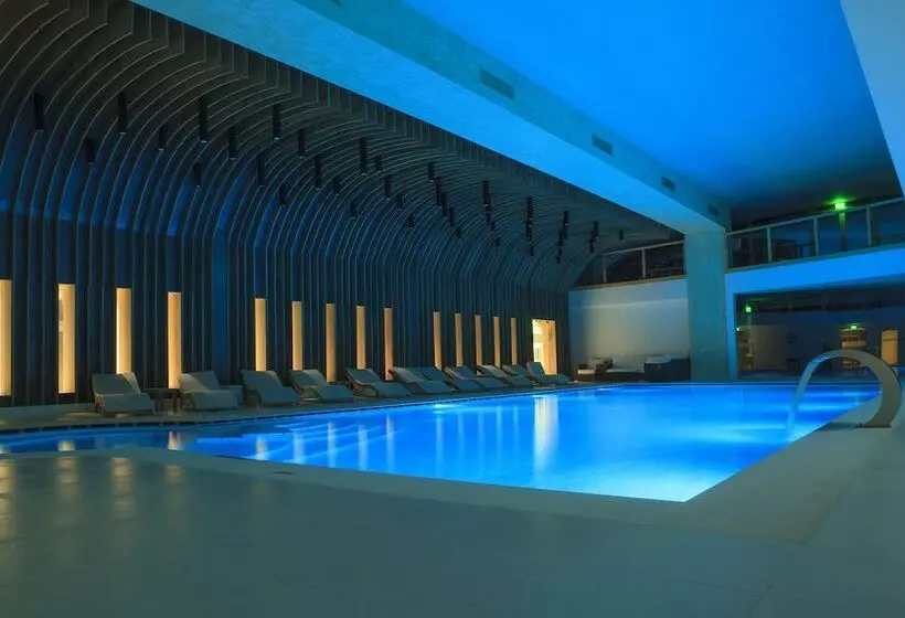 Hotelli Forest Retreat&spa