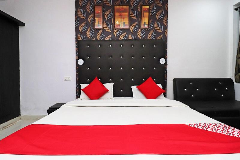 Hotel Mn Galaxy By Oyo Rooms