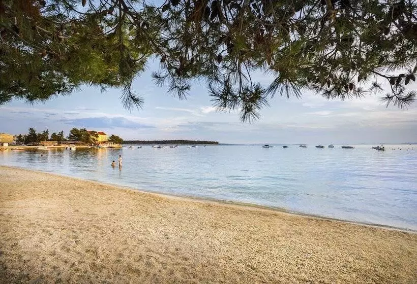 Hotelli Victoria Mobilehome In Padova Premium Camping Resort