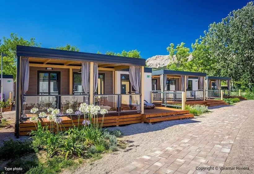 Hotelli Victoria Mobilehome In Padova Premium Camping Resort