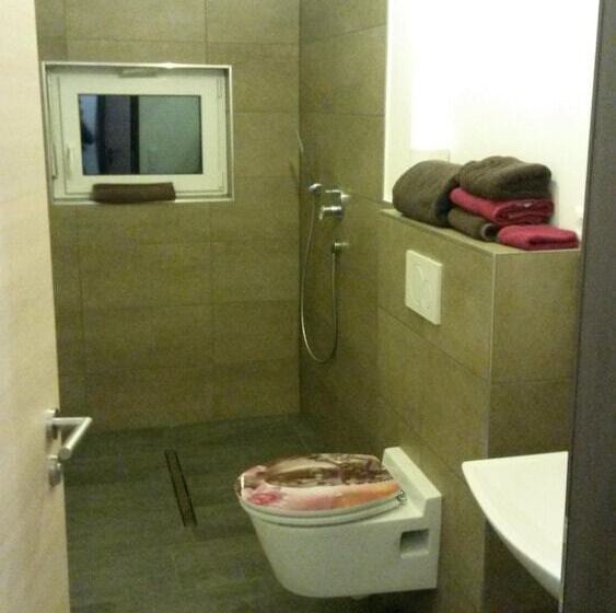 膳宿费 Gutunterdachgebracht