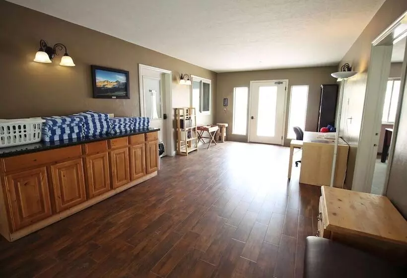 Hotelli Hidden Canyon Retreat