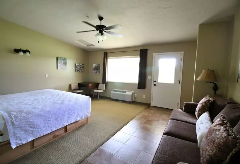 Hotelli Hidden Canyon Retreat