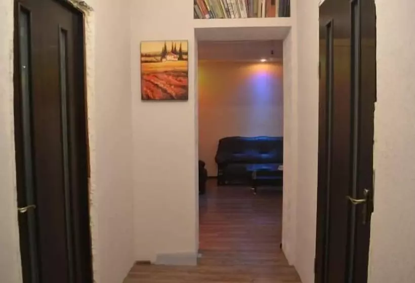 ペンション Lori Travel Guest House