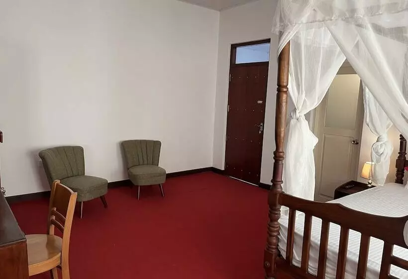 Majatalo Siloonaa Garden Villa