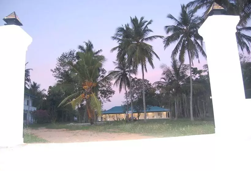 Majatalo Siloonaa Garden Villa