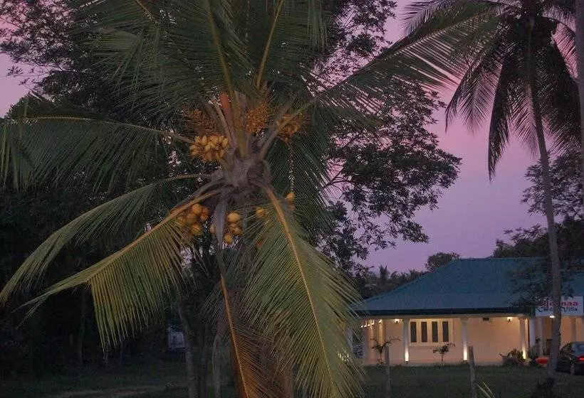 Majatalo Siloonaa Garden Villa