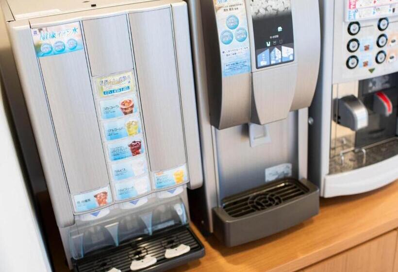 Super Hotel Yamagata Sakurambo Higashine Station Front