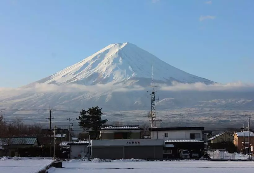 Hotelli Villa Ururun Kawaguchiko