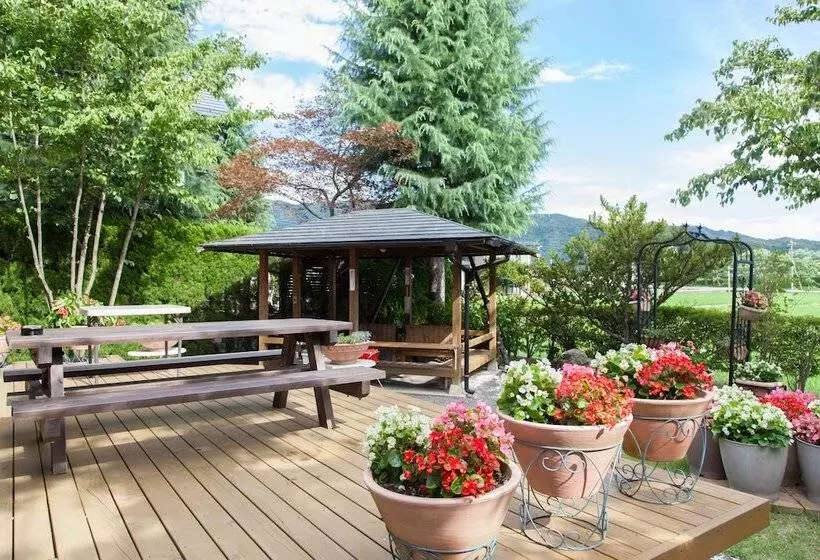 Hotelli Villa Ururun Kawaguchiko