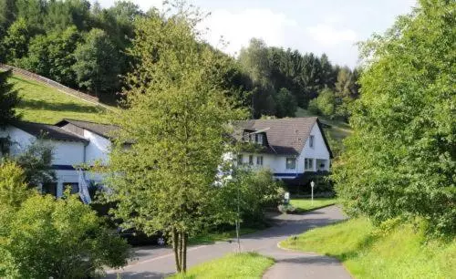 Hotelli Pension Waldblick Garni