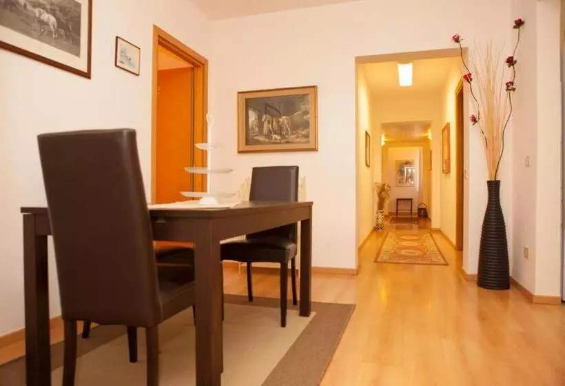 ペンション Affittacamere Campus Trigoria