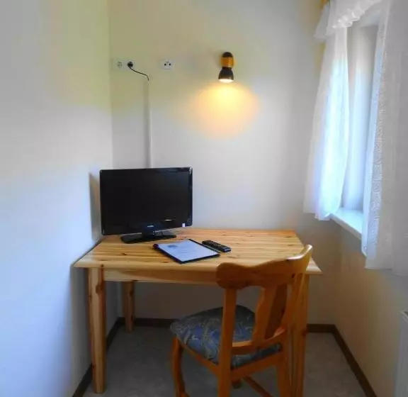 Majatalo Gasthof Zum Hohen Lohr