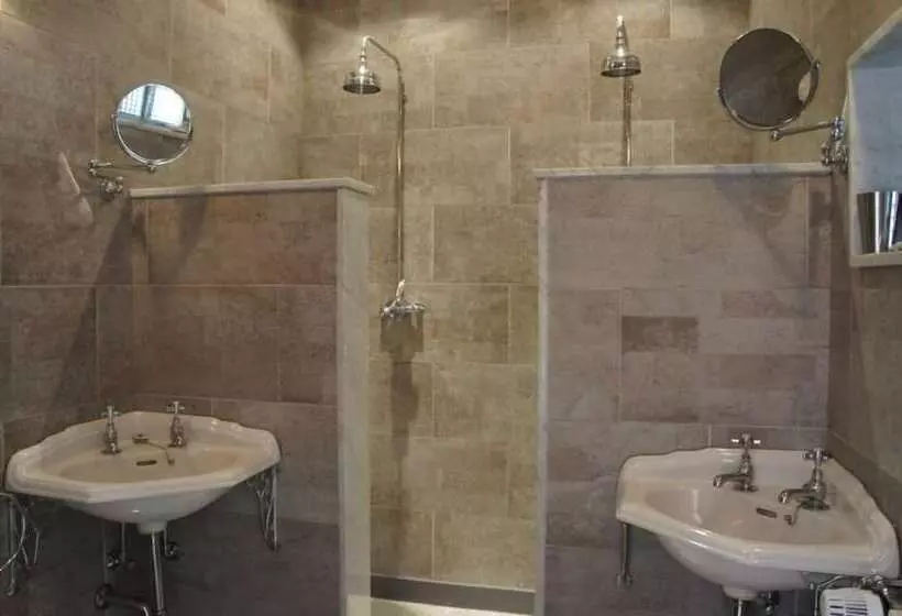 Majatalo Hostellerie La Maison De Maître