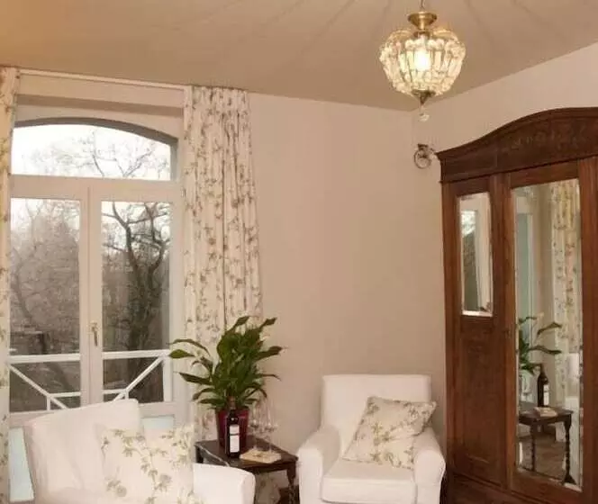 Majatalo Hostellerie La Maison De Maître