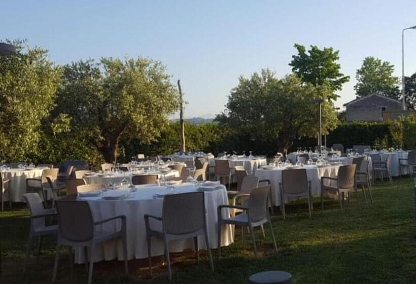 פנסיון Locanda Borgognina