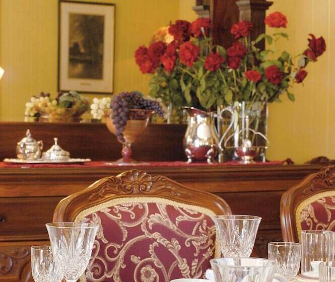 Wiss House Bed And Breakfast