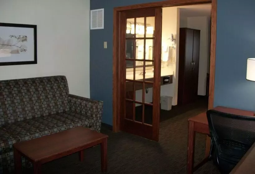 Отель Americinn By Wyndham Beulah