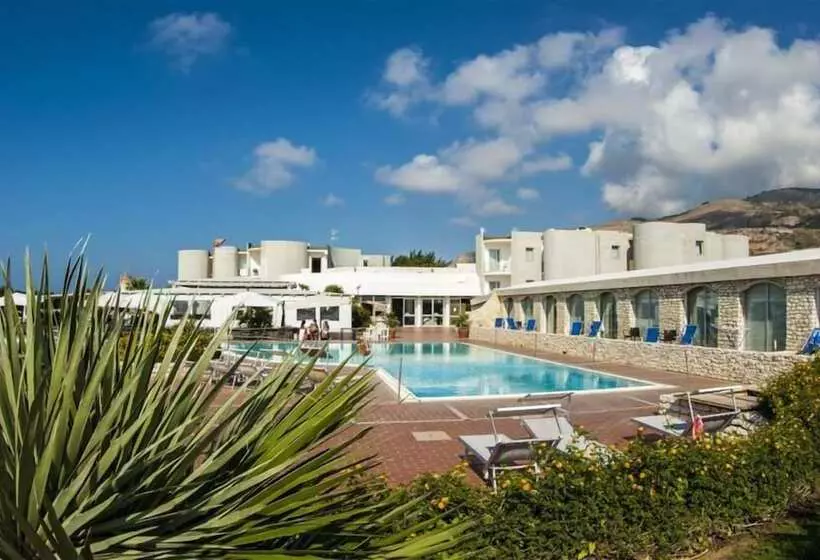 هتل Baia Dei Mulini Resort & Spa