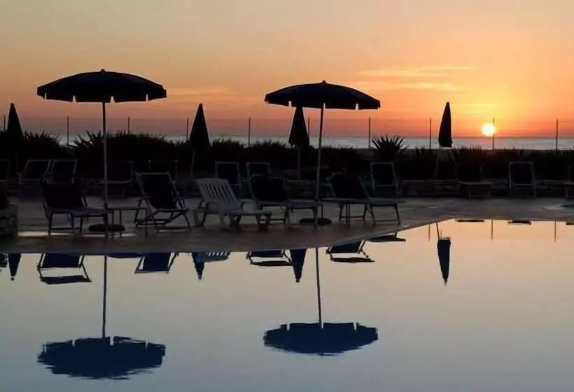 هتل Baia Dei Mulini Resort & Spa