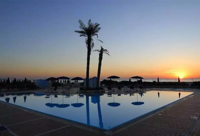 هتل Baia Dei Mulini Resort & Spa