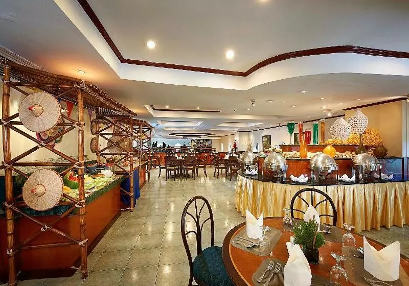 בית מלון כפרי Berjaya Makati