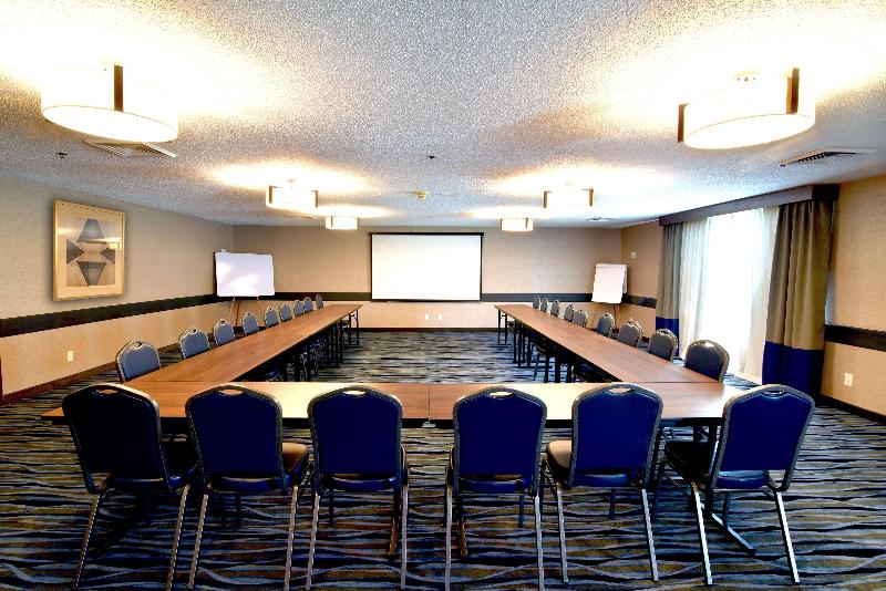 فندق Best Western Plus Flint Airport Inn & Suites