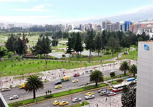 Best Western CPlaza Hotel