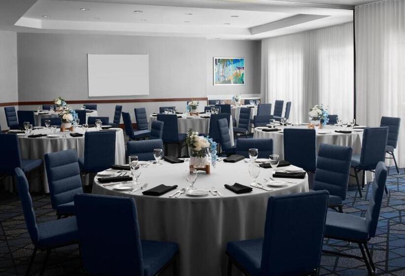 فندق Courtyard Los Angeles Burbank Airport