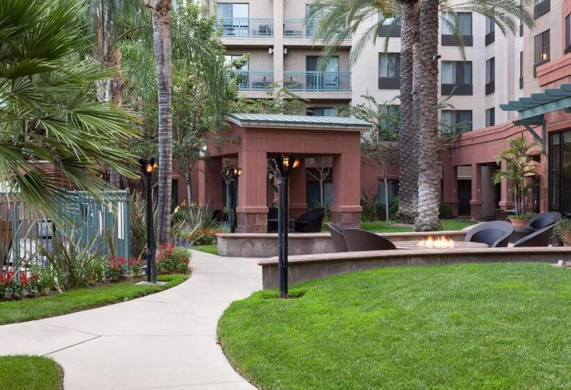 فندق Courtyard Los Angeles Burbank Airport