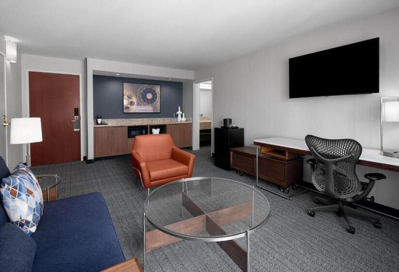 فندق Courtyard Los Angeles Burbank Airport