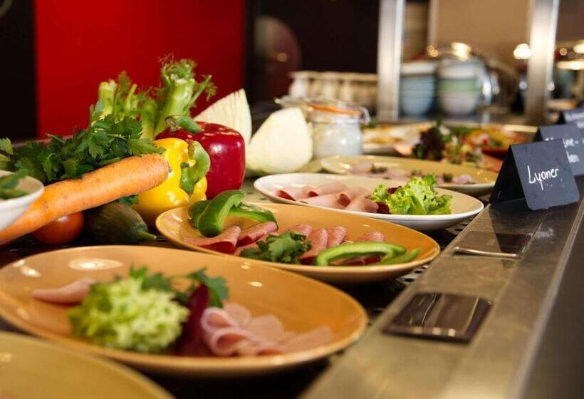 هتل Ibis Köln Messe