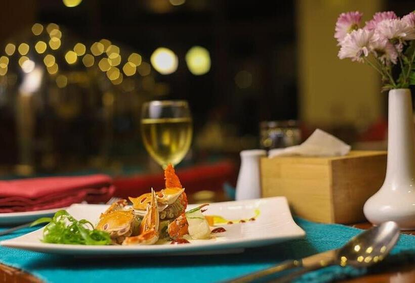 هتل Monoreach Angkor