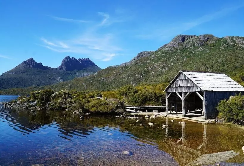 Отель Peppers Cradle Mountain Lodge
