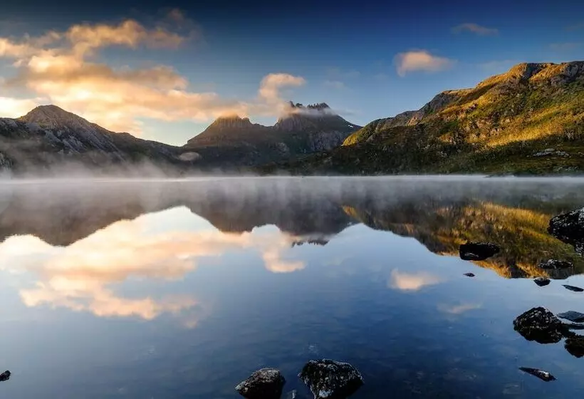 Отель Peppers Cradle Mountain Lodge