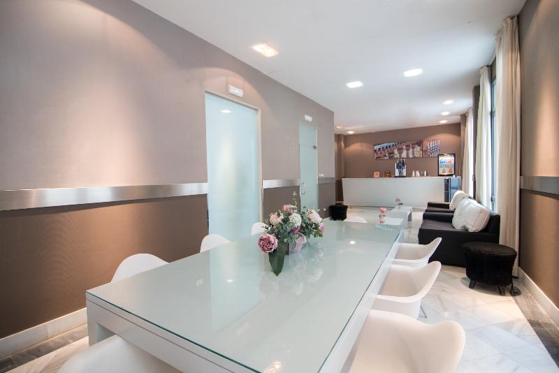 호텔 Petit Palace Marques Santa Ana