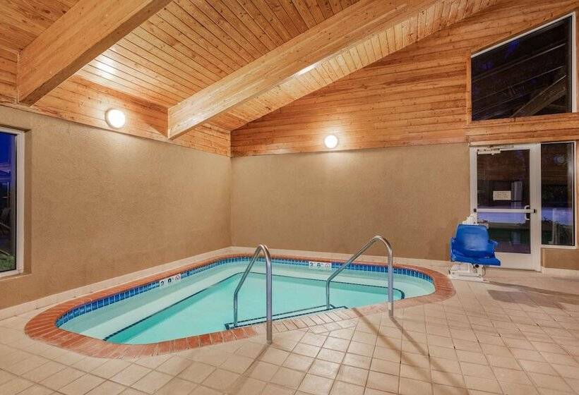 Surestay Plus Hotel By Best Western Litchfield