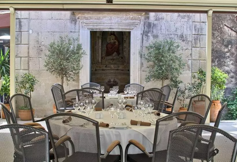 فندق The Pucic Palace