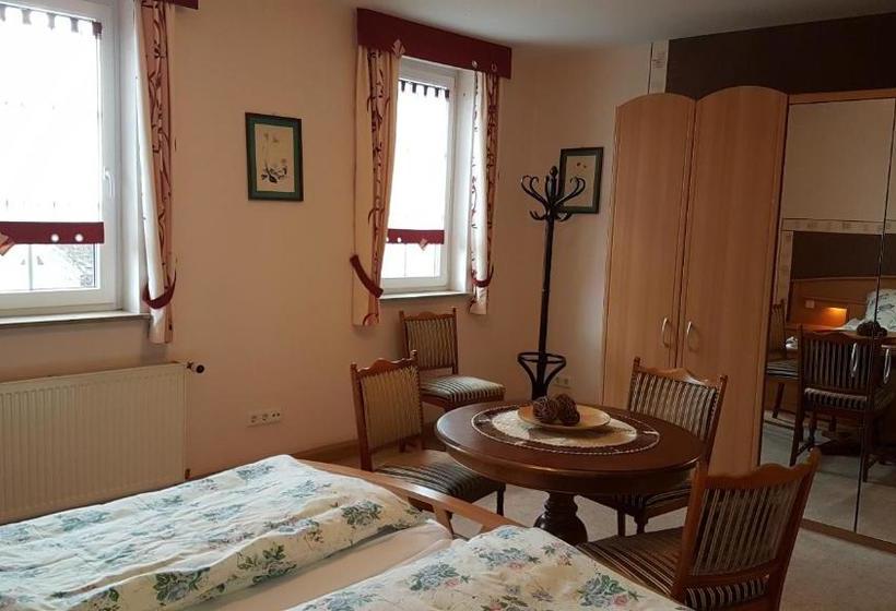 Общежитие Landgasthof Zur Linde