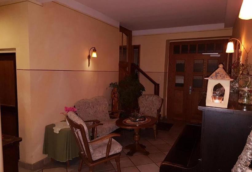 Общежитие Landgasthof Zur Linde