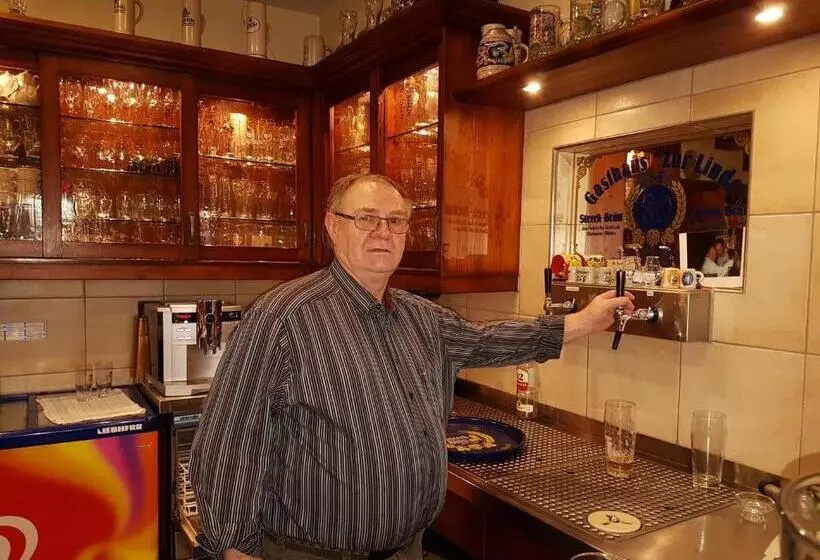 Retkeilymaja Landgasthof Zur Linde