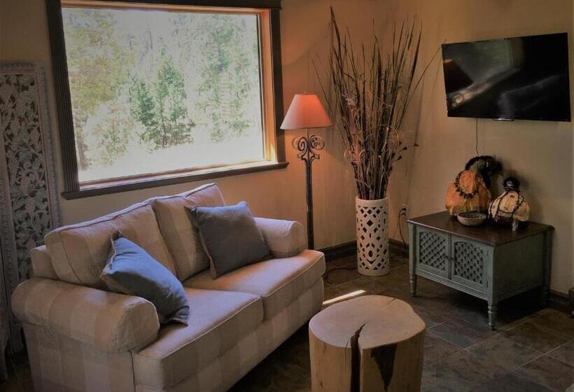 ベッドアンドブレックファースト Casa Colina