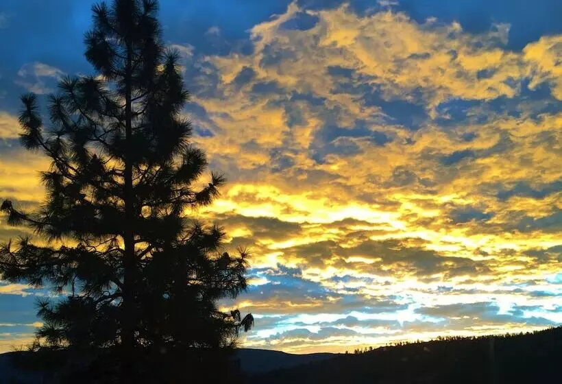 Aamiaismajoitus (B&B) Casa Colina