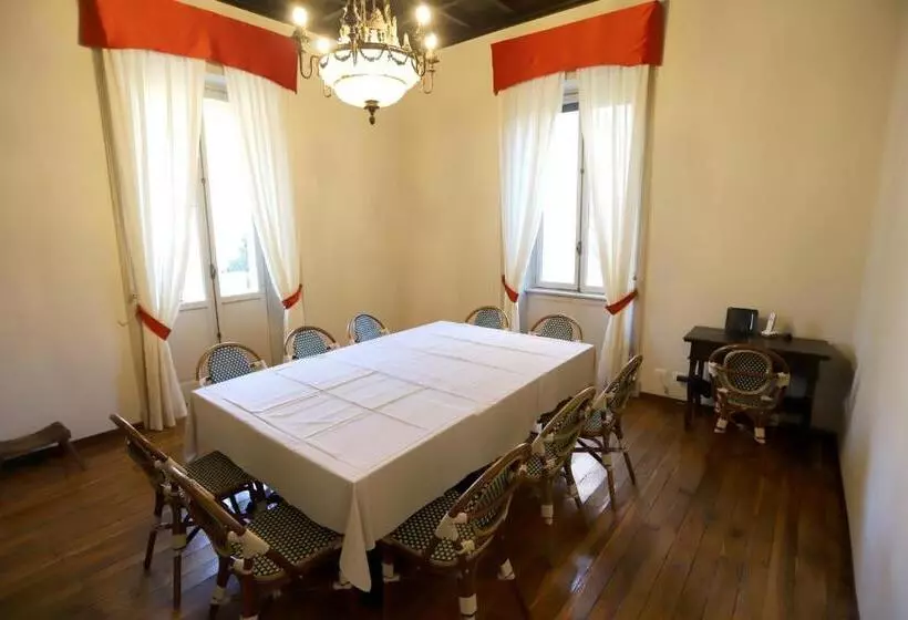 Aamiaismajoitus (B&B) La Villa Del Lago